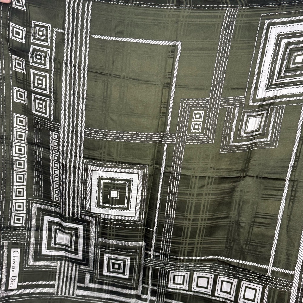 DIOR SILK SCARF - Picture 1 of 1